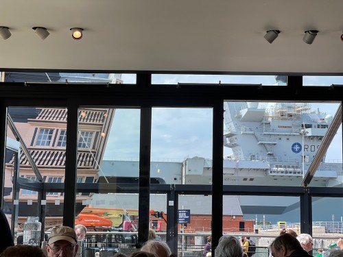 68070461881 F91B41D5 6B1B 4988 8880 AB30CCDDB608